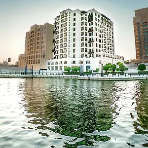 Suha Creek Apartment, Waterfront Jaddaf, מלון דירות